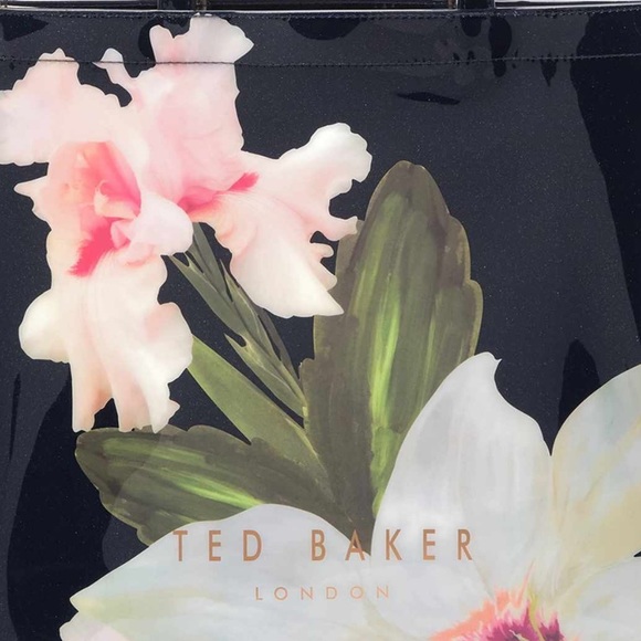 Ted Baker London Bags Ted Baker Hermcon Chatsworth Bloom Large Icon